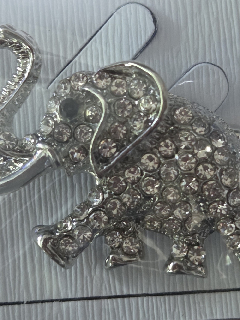 Fashion Jewelry Silver Rhinestone Elephant Brooch